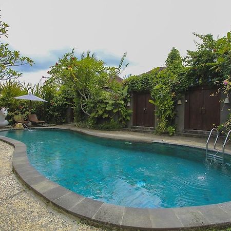 Ladera Villa Ubud Екстериор снимка